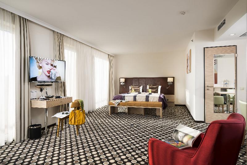Bo33 Hotel Family and Suites - Oda