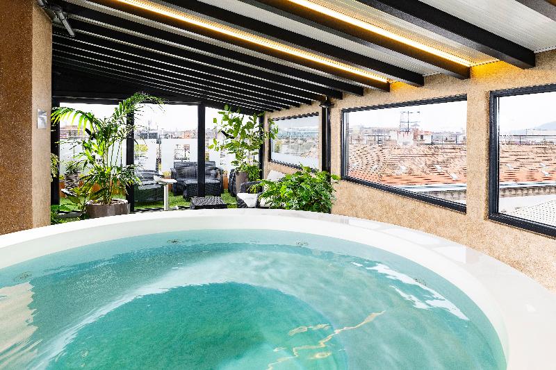 Bo33 Hotel Family and Suites - Havuz
