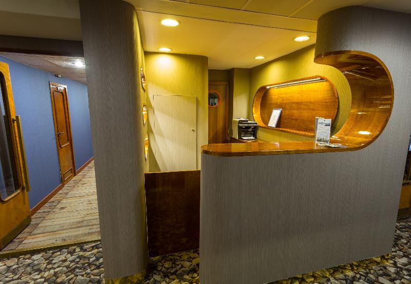 Grand Jules Boat Hotel Budapest - Lobi