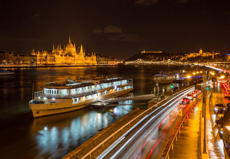 Grand Jules Boat Hotel Budapest - Genel