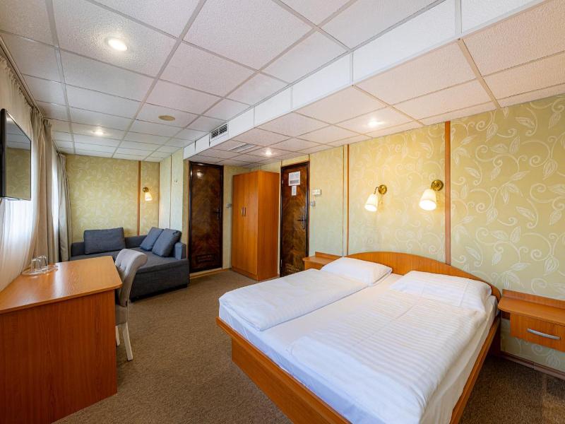 Grand Jules Boat Hotel Budapest - Oda