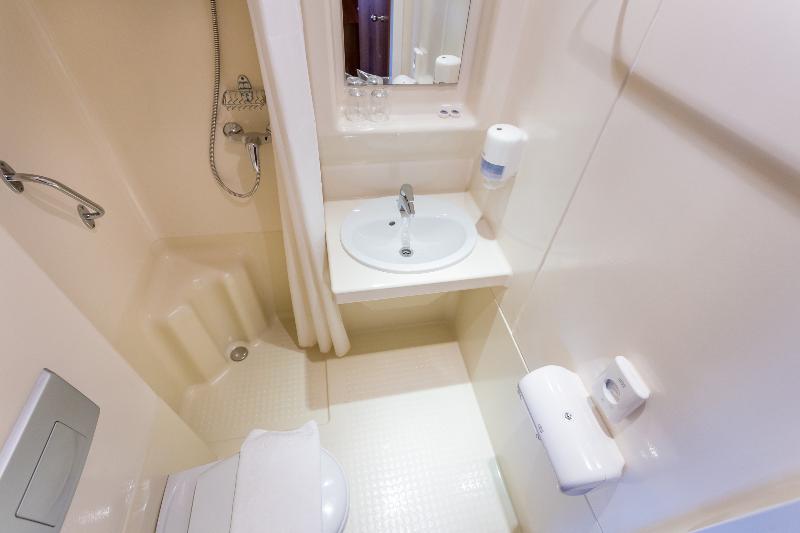 Grand Jules Boat Hotel Budapest - Oda