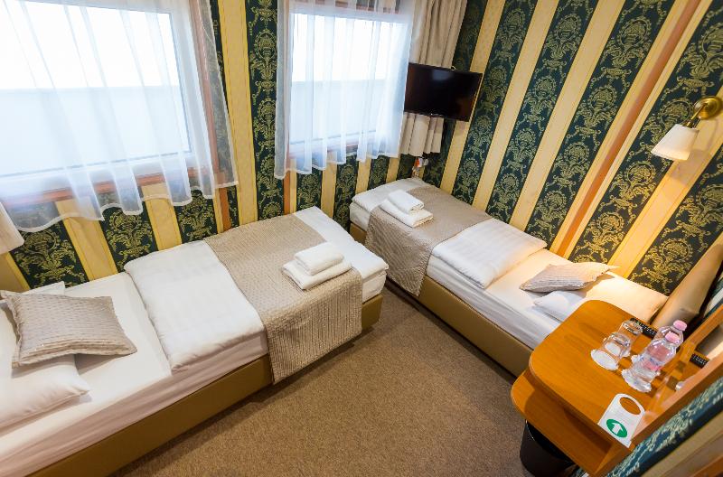 Grand Jules Boat Hotel Budapest - Oda