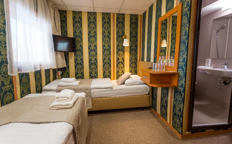 Grand Jules Boat Hotel Budapest - Oda