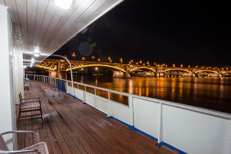 Grand Jules Boat Hotel Budapest - Teras