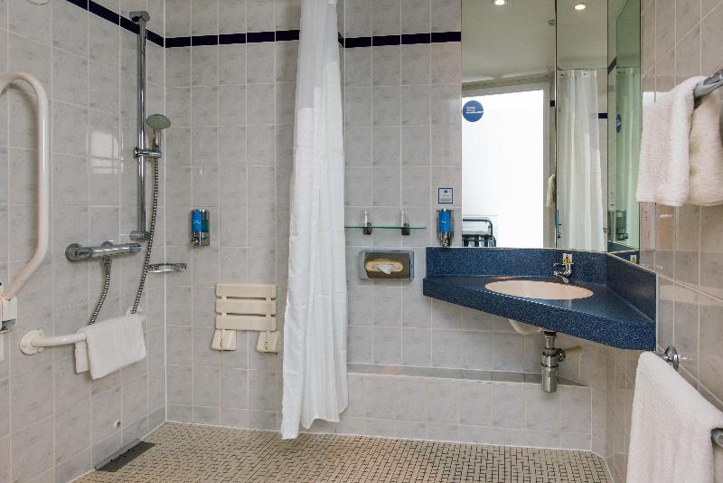 Holiday Inn Express East Midlands Airport - Oda
