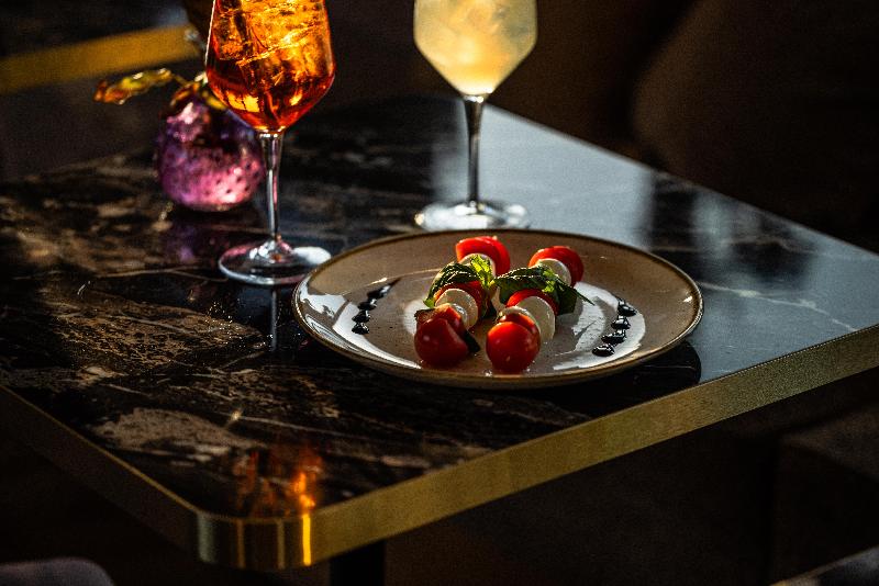 9Hotel Cesari - Bar