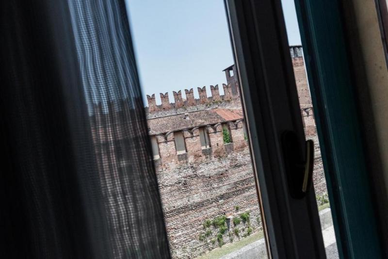 Verona House Aparthotel - Oda