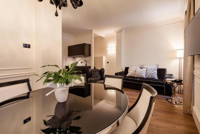 Verona House Aparthotel - Oda