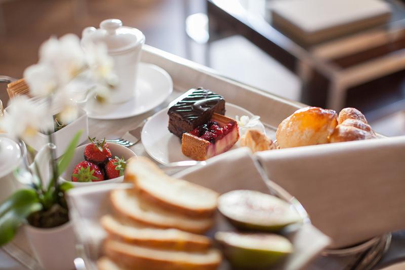 Liassidi Wellness Suites - Bar