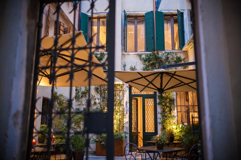 Liassidi Wellness Suites - Genel