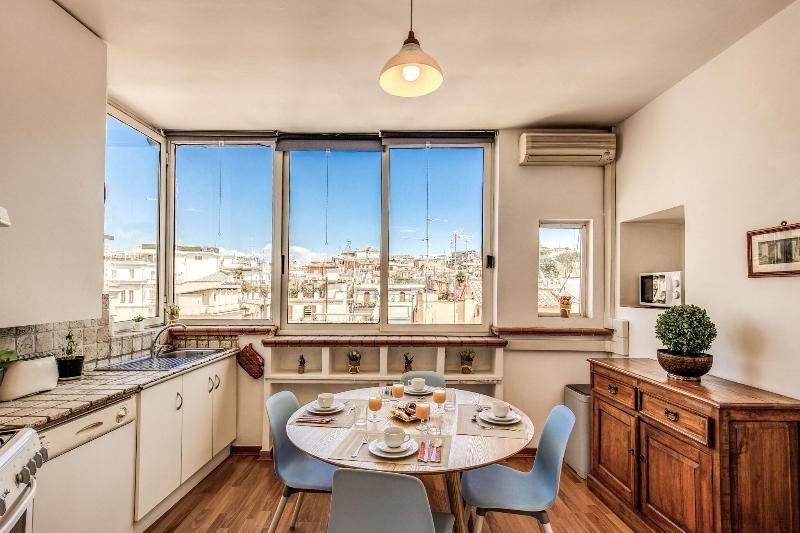 Tritone Top House - Oda
