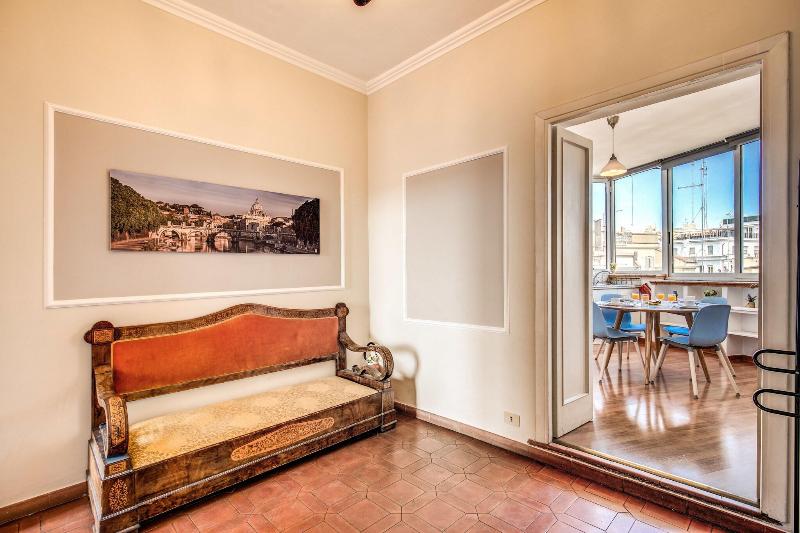 Tritone Top House - Oda