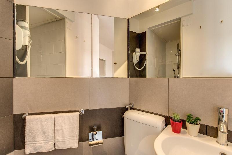 Tritone Top House - Oda