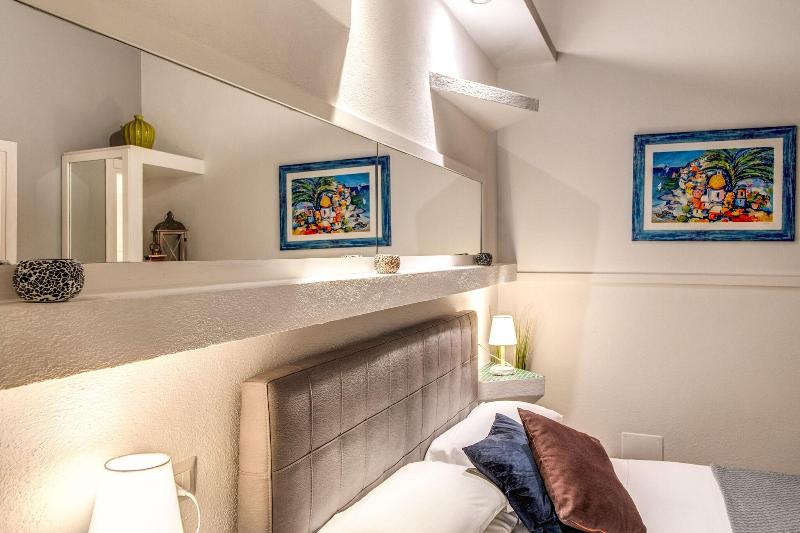 Tritone Top House - Oda