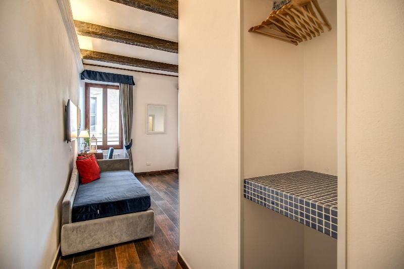 Tritone Top House - Oda