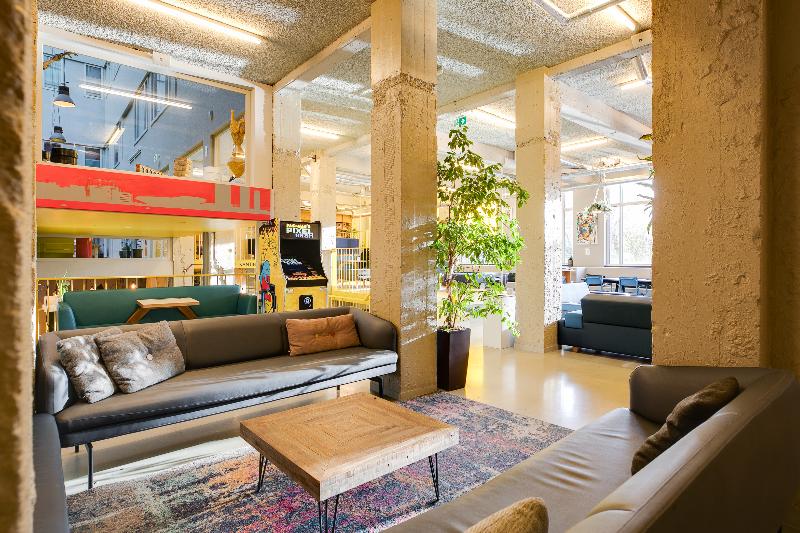ClinkNoord Hostel - Lobi