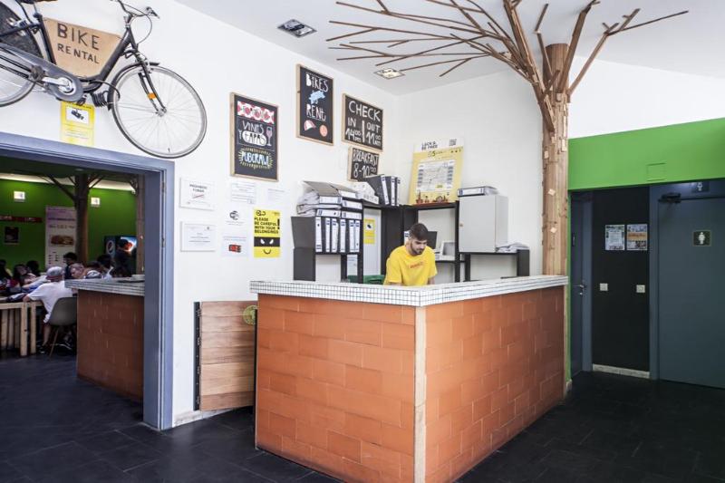 Motion Chueca Hostel - Lobi