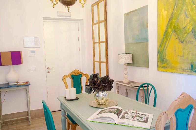 Overland Suites Catedral Luxury Apartments - Oda