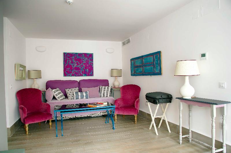 Overland Suites Catedral Luxury Apartments - Oda