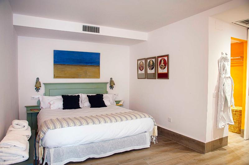 Overland Suites Catedral Luxury Apartments - Oda