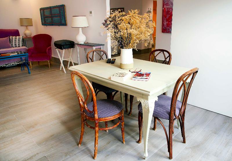 Overland Suites Catedral Luxury Apartments - Oda