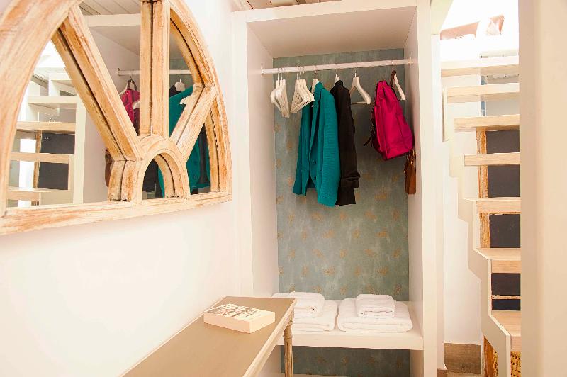 Overland Suites Catedral Luxury Apartments - Oda