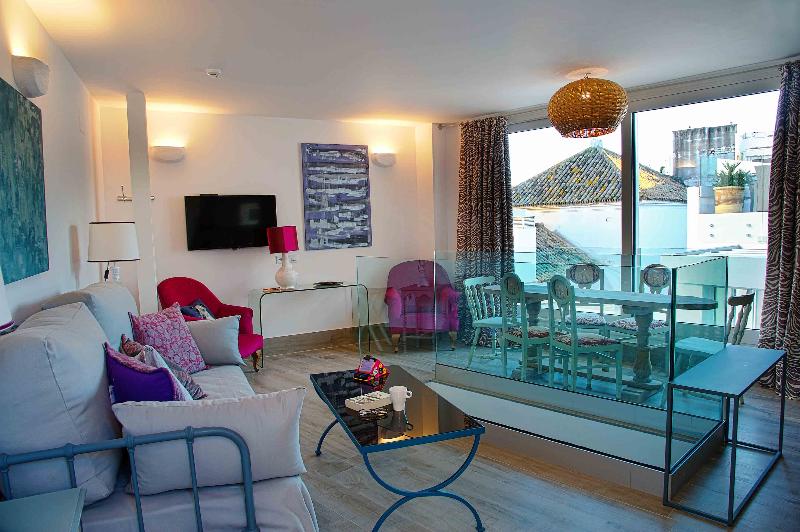 Overland Suites Catedral Luxury Apartments - Oda