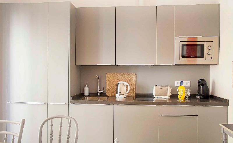 Overland Suites Catedral Luxury Apartments - Oda