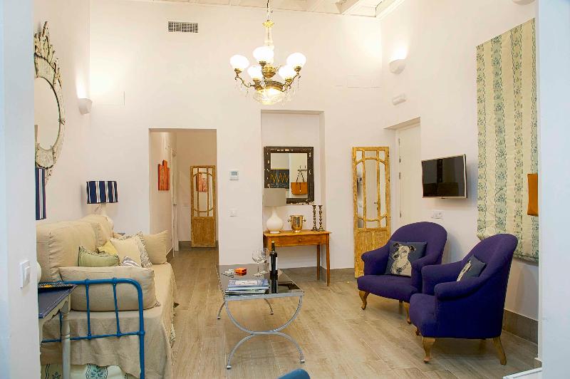 Overland Suites Catedral Luxury Apartments - Oda