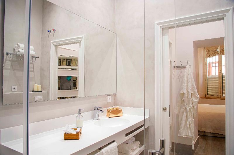 Overland Suites Catedral Luxury Apartments - Oda