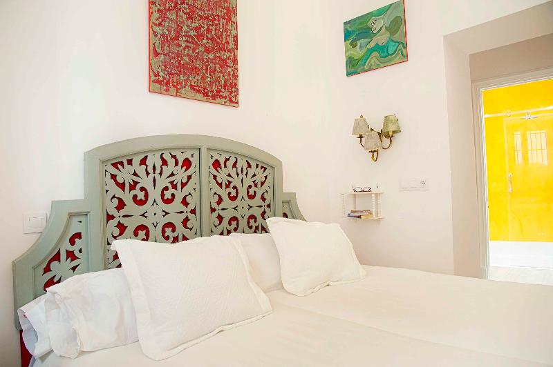 Overland Suites Catedral Luxury Apartments - Oda