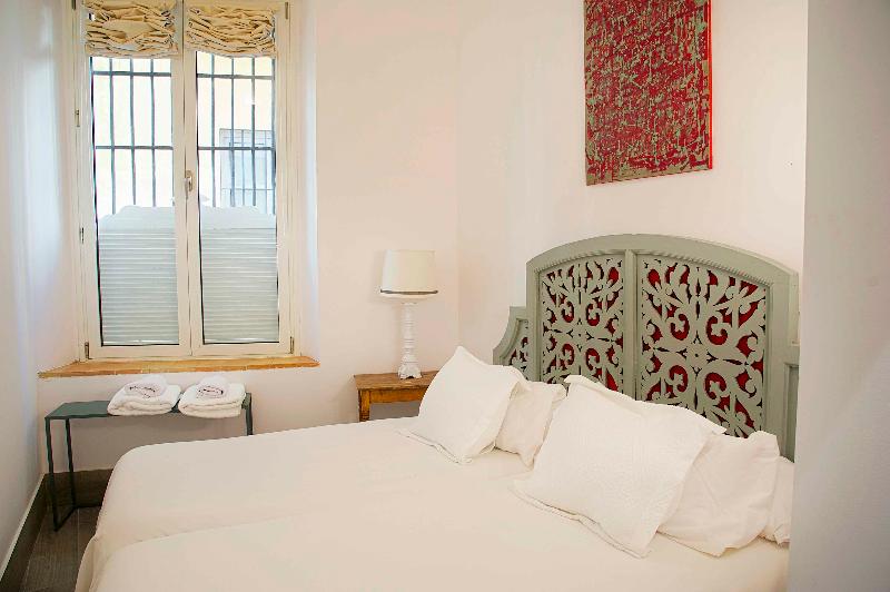 Overland Suites Catedral Luxury Apartments - Oda