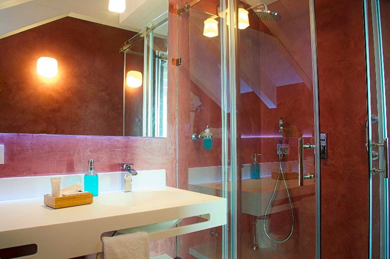 Overland Suites Catedral Luxury Apartments - Oda