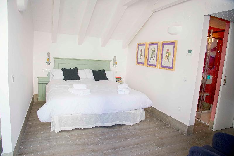 Overland Suites Catedral Luxury Apartments - Oda