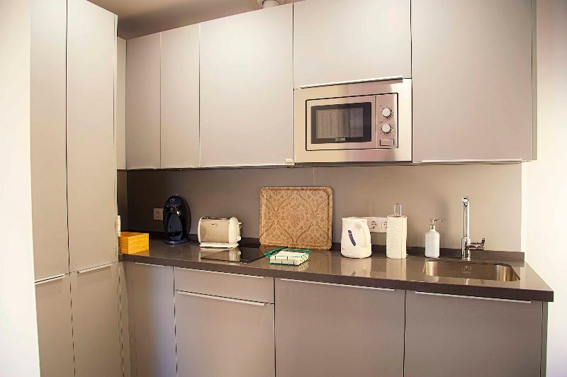 Overland Suites Catedral Luxury Apartments - Oda