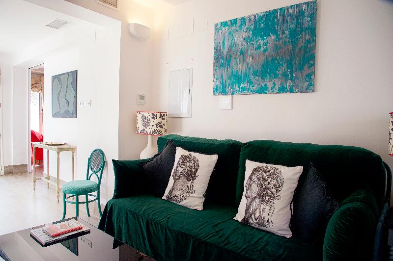 Overland Suites Catedral Luxury Apartments - Oda