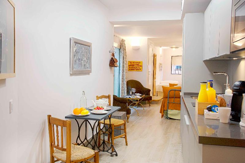 Overland Suites Catedral Luxury Apartments - Oda