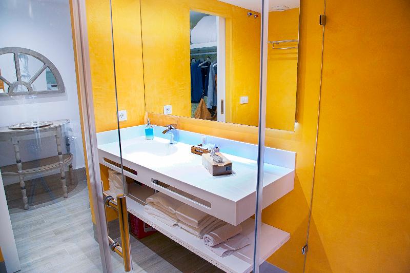 Overland Suites Catedral Luxury Apartments - Oda