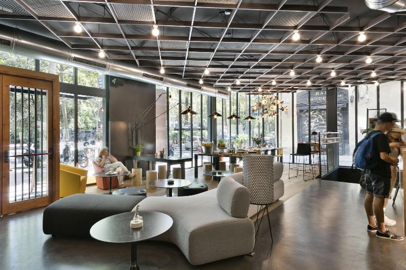 Niu Barcelona - Lobi