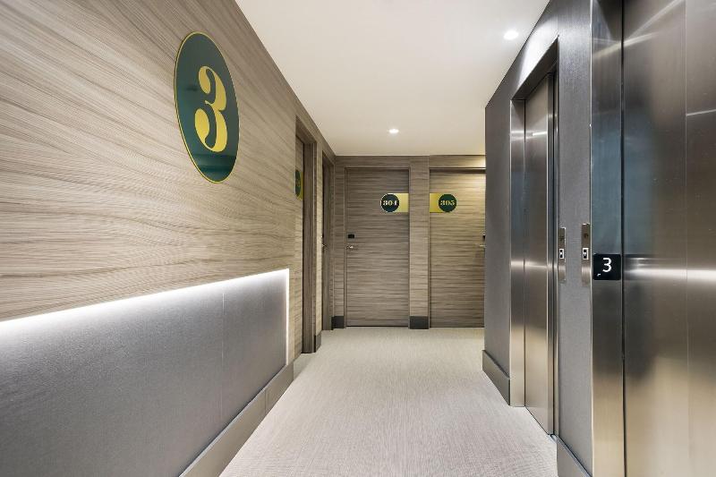 Niu Barcelona - Lobi