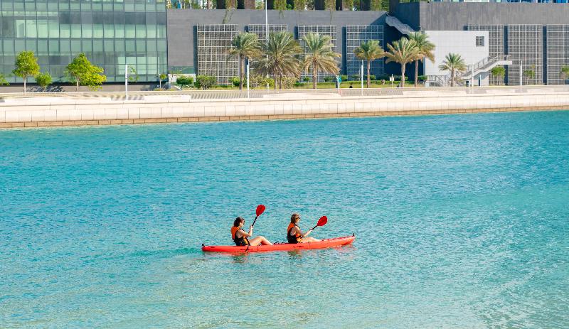 Beach Rotana - All Suites - Aktivite