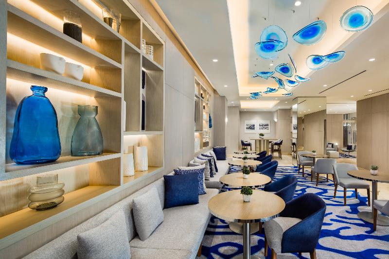 Beach Rotana - All Suites - Restoran