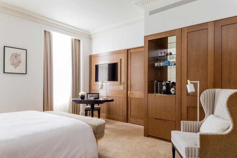 Four Seasons Hotel London at Tower Bridge - Oda
