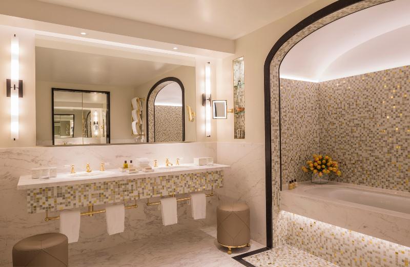 Four Seasons Hotel London at Tower Bridge - Oda