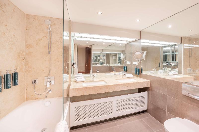 Hilton Frankfurt Gravenbruch - Oda