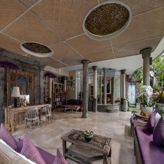 Pramana Watu Kurung fotoÄŸrafÄ±