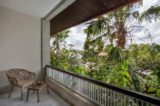 Tapa Tepi Kali Canggu fotoÄŸrafÄ±