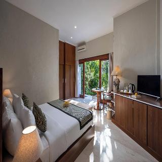 Tapa Tepi Kali Canggu fotoÄŸrafÄ±