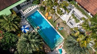 Tapa Tepi Kali Canggu fotoÄŸrafÄ±